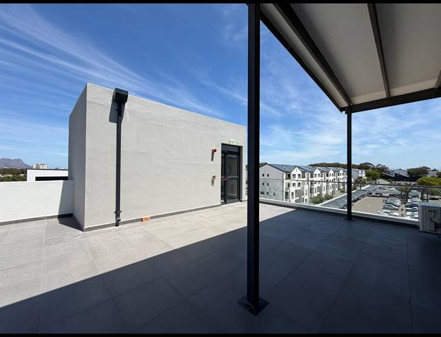 290M² OFFICE TO LET IN PAARDEVLEI